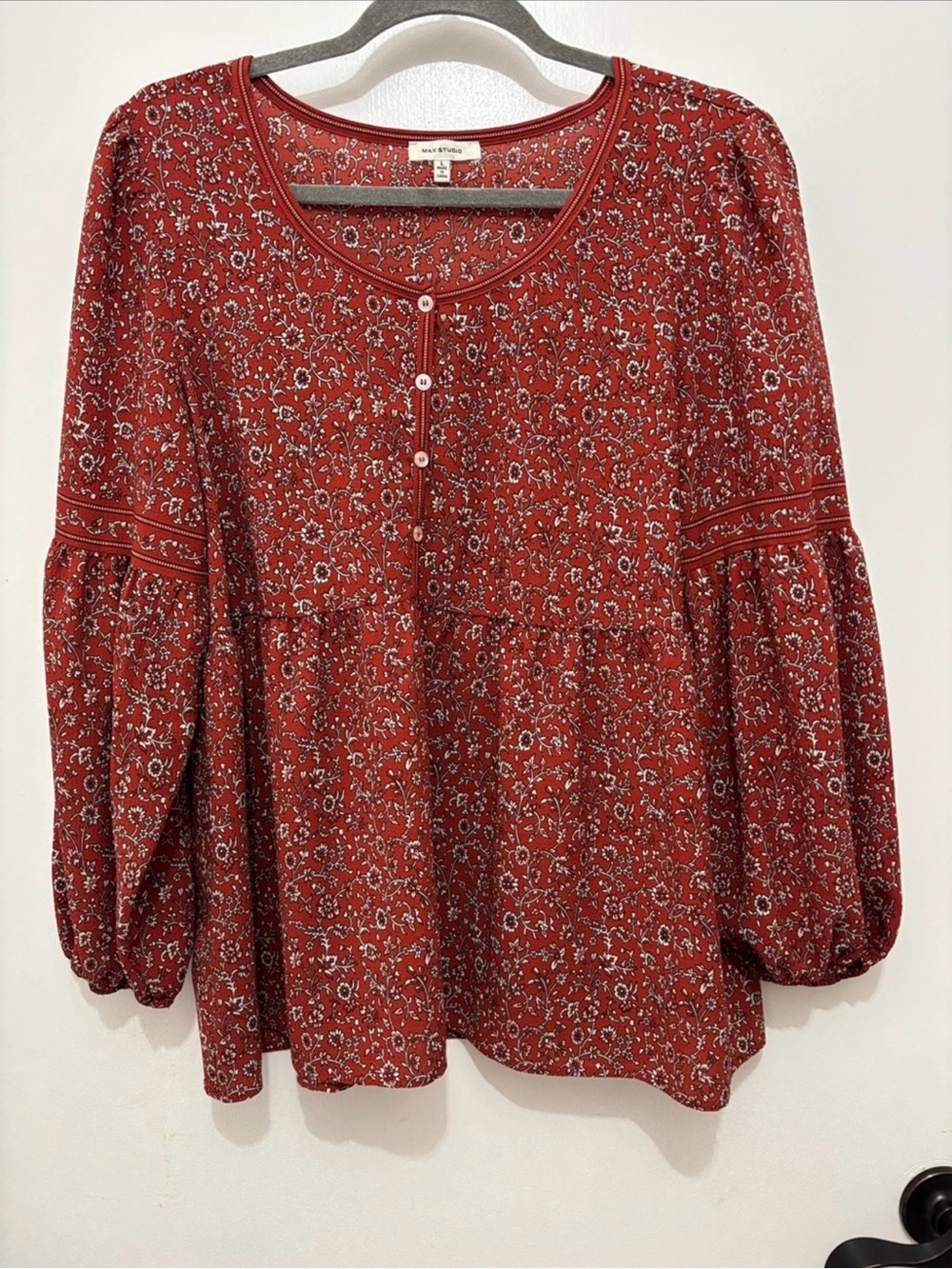 Max Studio Rust Red Floral Peasant Blouse size L